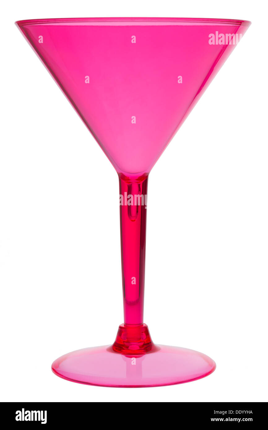 Verre à cocktail martini rose sur blanc Banque D'Images