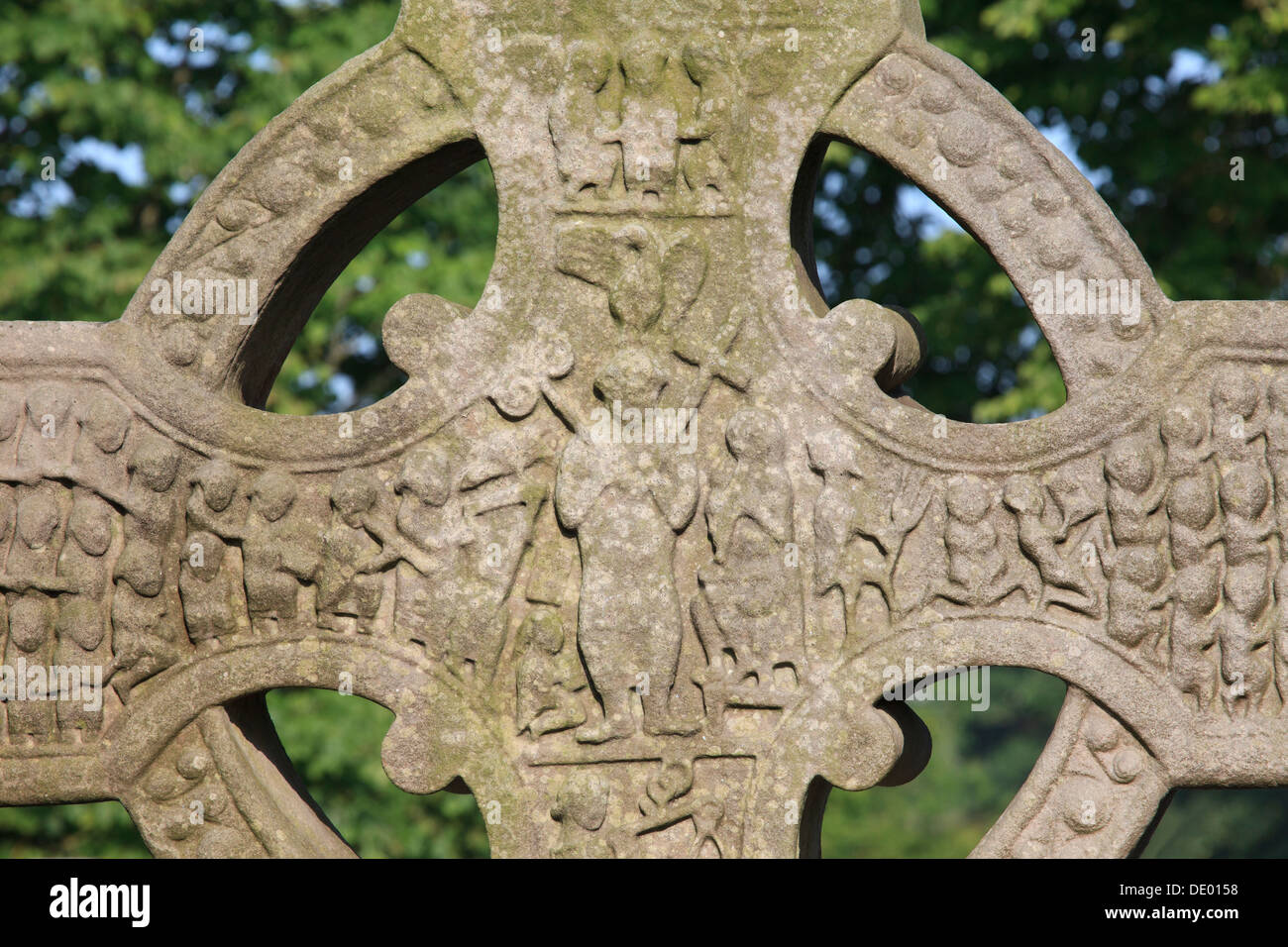 Christ Roi et d'autres scènes bibliques sur la croix de Muiredach à Monasterboice (comté de Louth), l'Irlande Banque D'Images