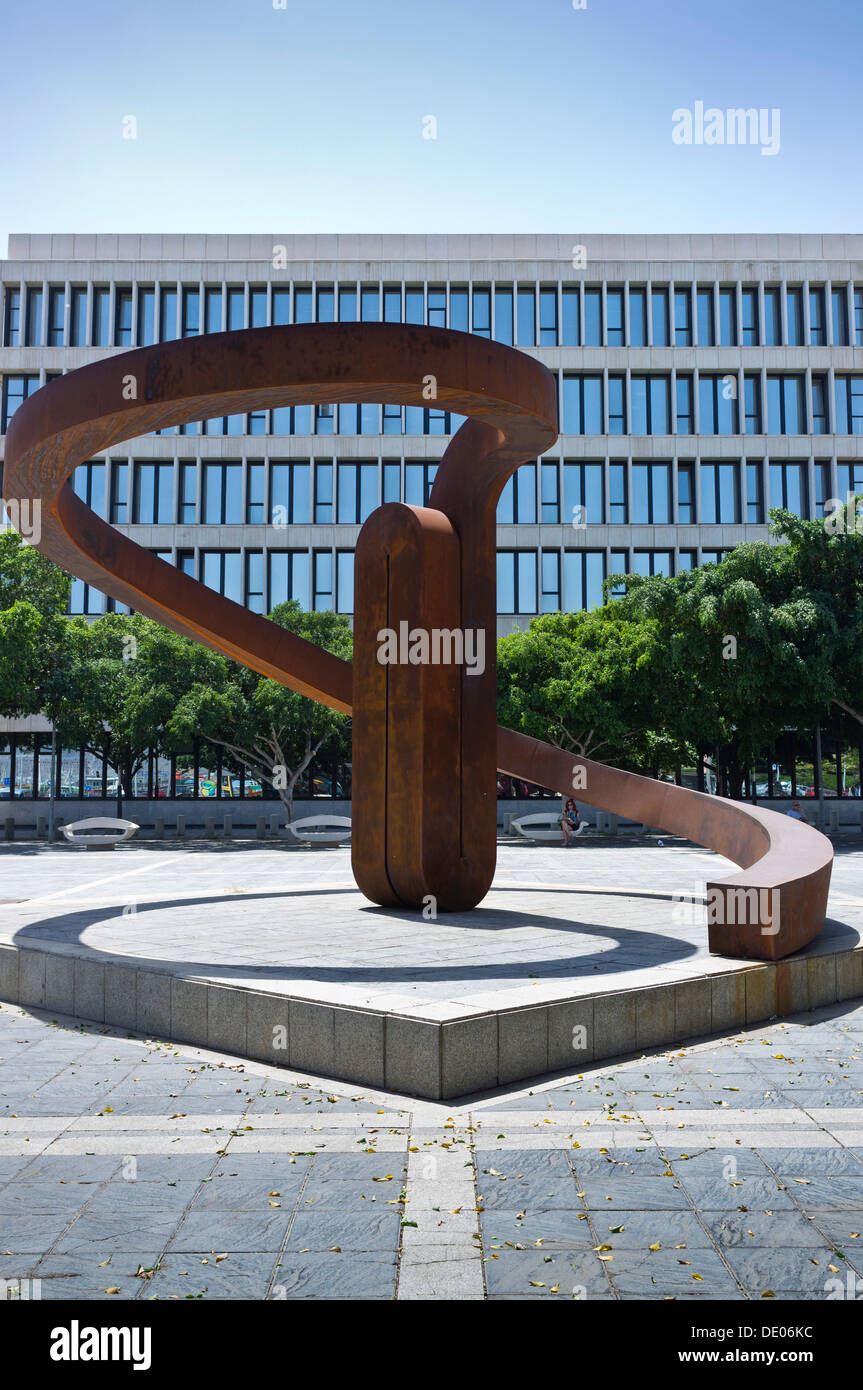 La Plaza de Europa avec la sculpture El Sueno de los continentes par le sculpteur Martin Chirino, Santa Cruz de Ténérife, Banque D'Images