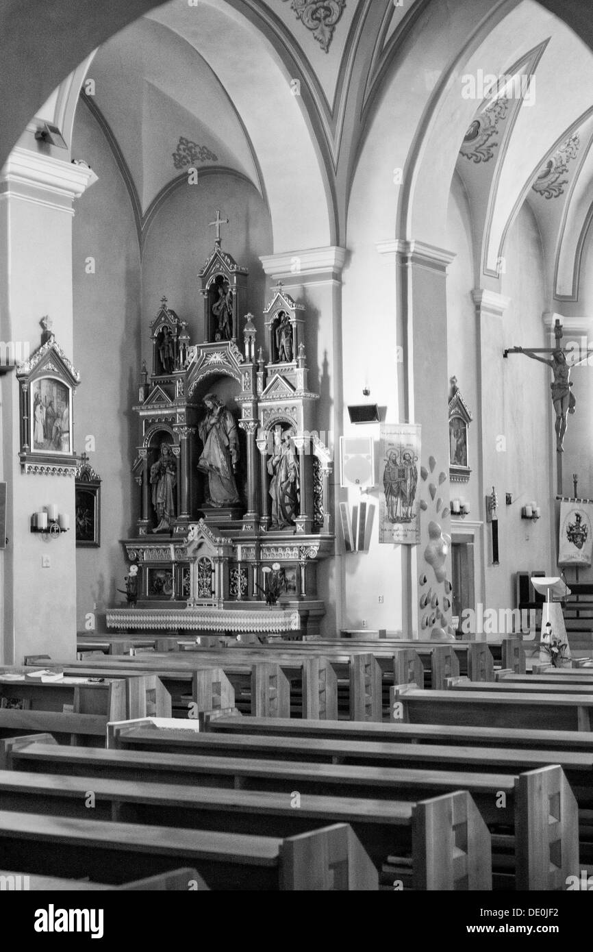 À l'intérieur de la vieille église Banque D'Images