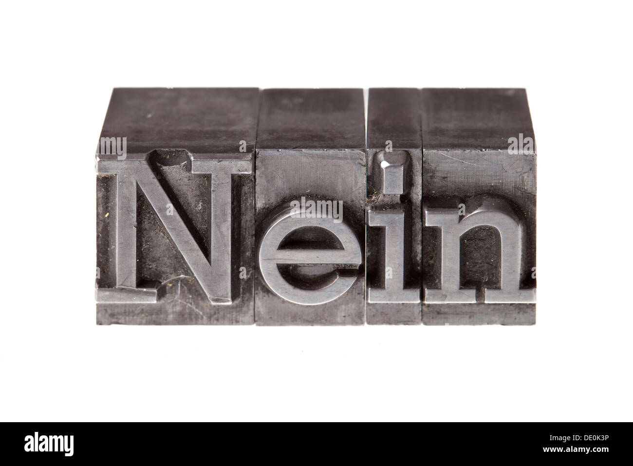 Plomb ancien lettres formant le mot 'Nein', l'allemand pour No Banque D'Images