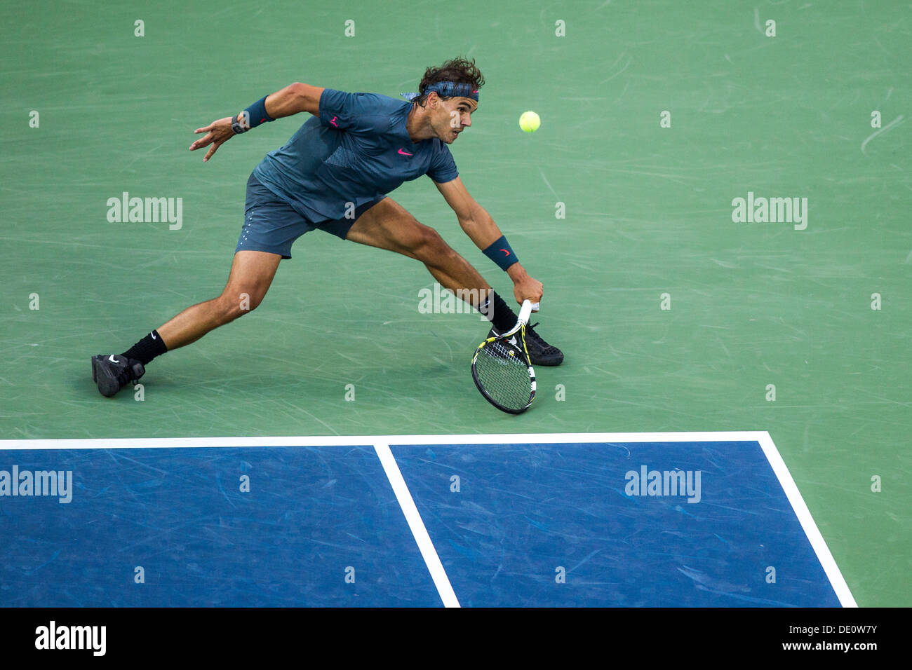 Flushing Meadows-Corona Park, Queens, New York, Septembre 09, 2013 Rafael Nadal (ESP) remporte son 13e titre du Grand Chelem à l'US Open Tennis Championships 2013 : Crédit photo PCN/Alamy Live News Banque D'Images
