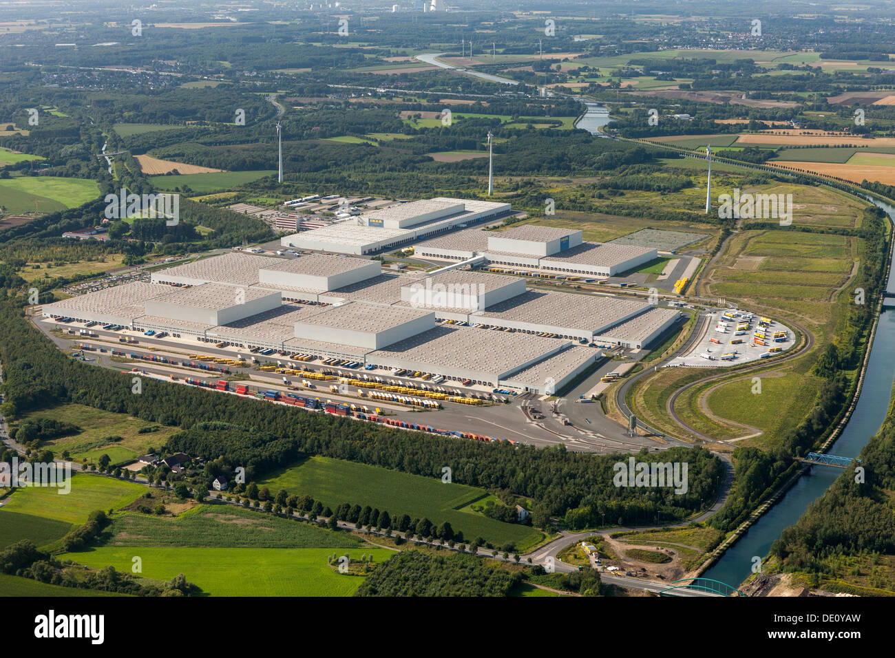 Vue aérienne, IKEA, centre logistique Ellinghausen, Dortmund, Ruhr, Rhénanie du Nord-Westphalie Banque D'Images