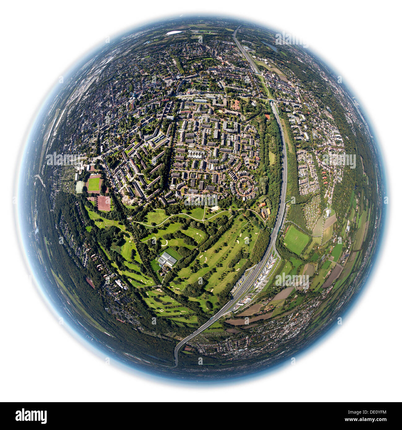 Vue aérienne, prise avec un objectif fisheye, Nesselrodeweg Bruchwiesenring et règlement règlement circulaire, Gelsenkirchen Golf Club Banque D'Images