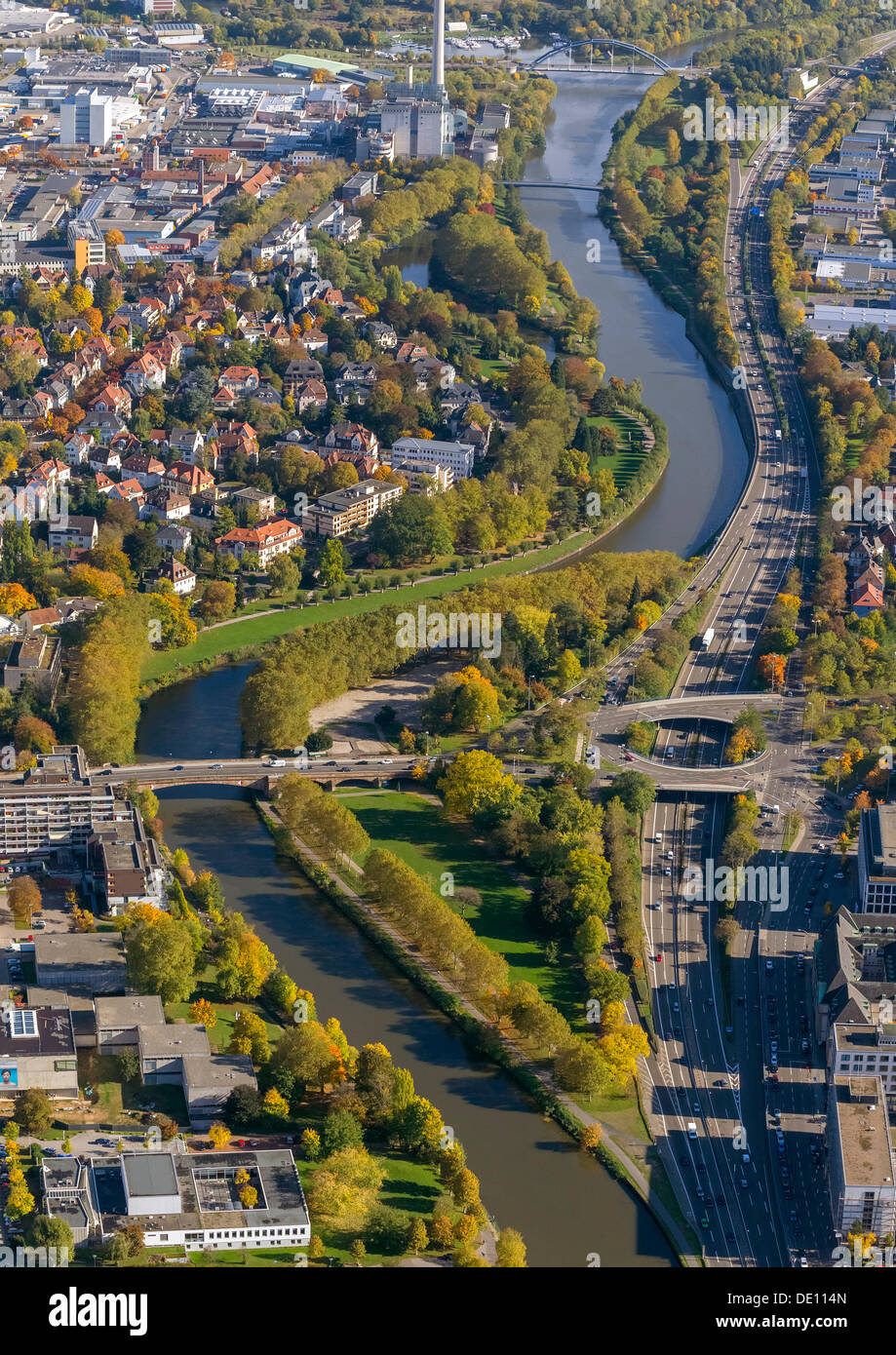 Vue aérienne, rond point à Bismarck, Pont, Rivière Sarre Sarre Island Banque D'Images