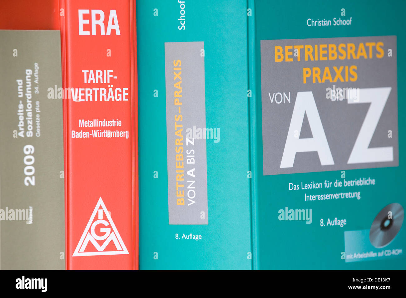 Des livres, l'allemand pour la réglementation du travail et de l'ordre social, les conventions collectives de travail, l'époque, l'organisation Banque D'Images