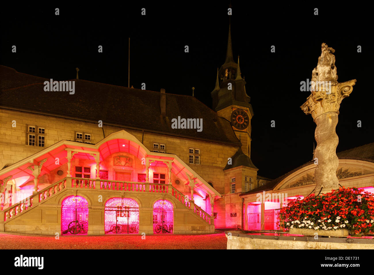 Place de l'Hôtel de Ville, place de la ville avec l'hôtel de ville, Fribourg, Suisse Française, Suisse, Europe Banque D'Images