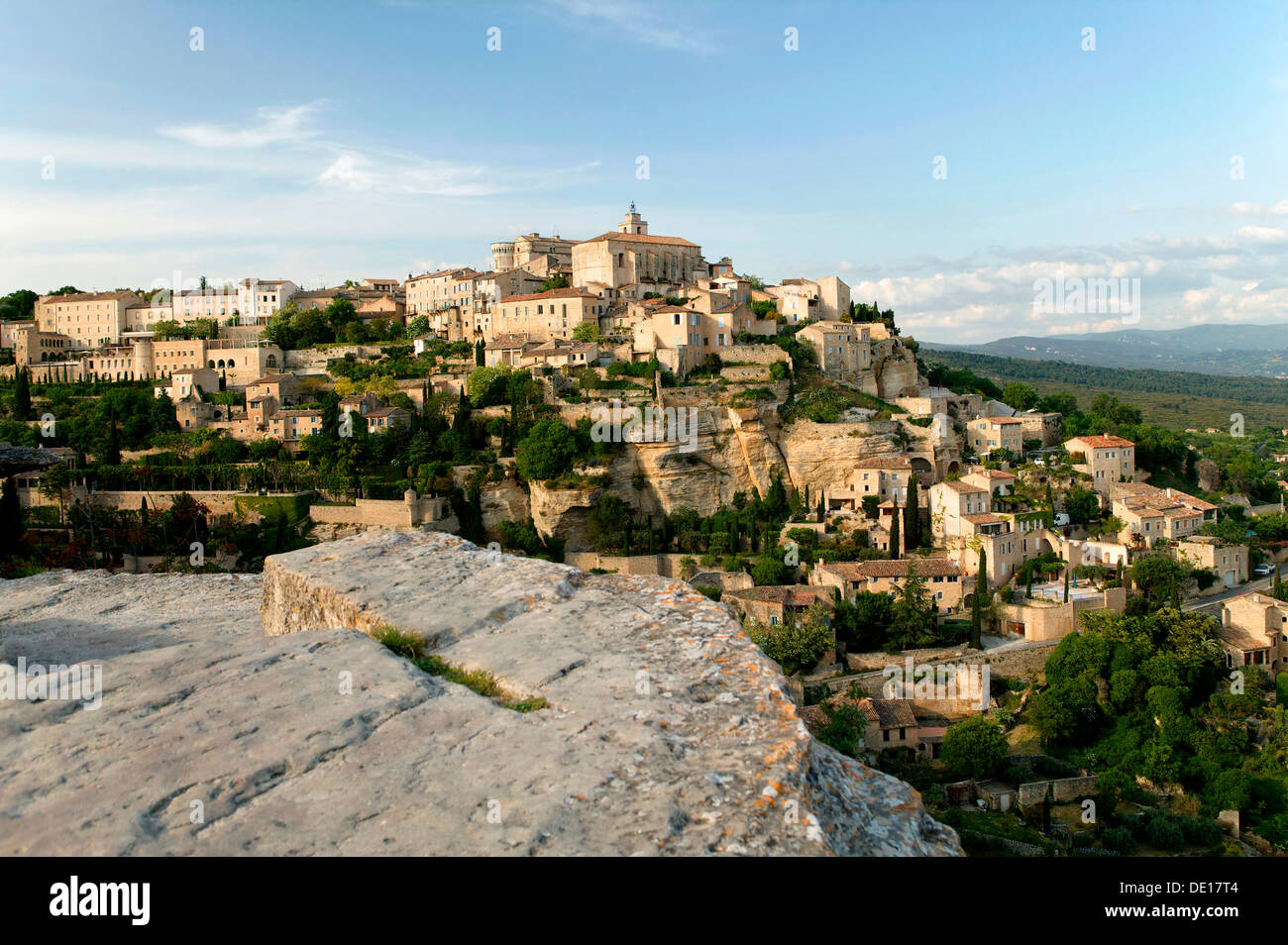 Village de Gordes, Luberon, Vaucluse, France, Europe Banque D'Images