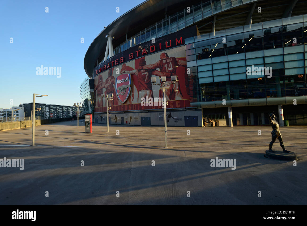 L'Emirates stadium à l'Arsenal dans la soirée Banque D'Images