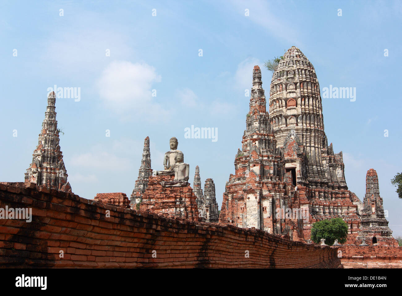 L'ancienne pagode à Wat Chaiwattanaram, Ayudhya, Tahiland Banque D'Images