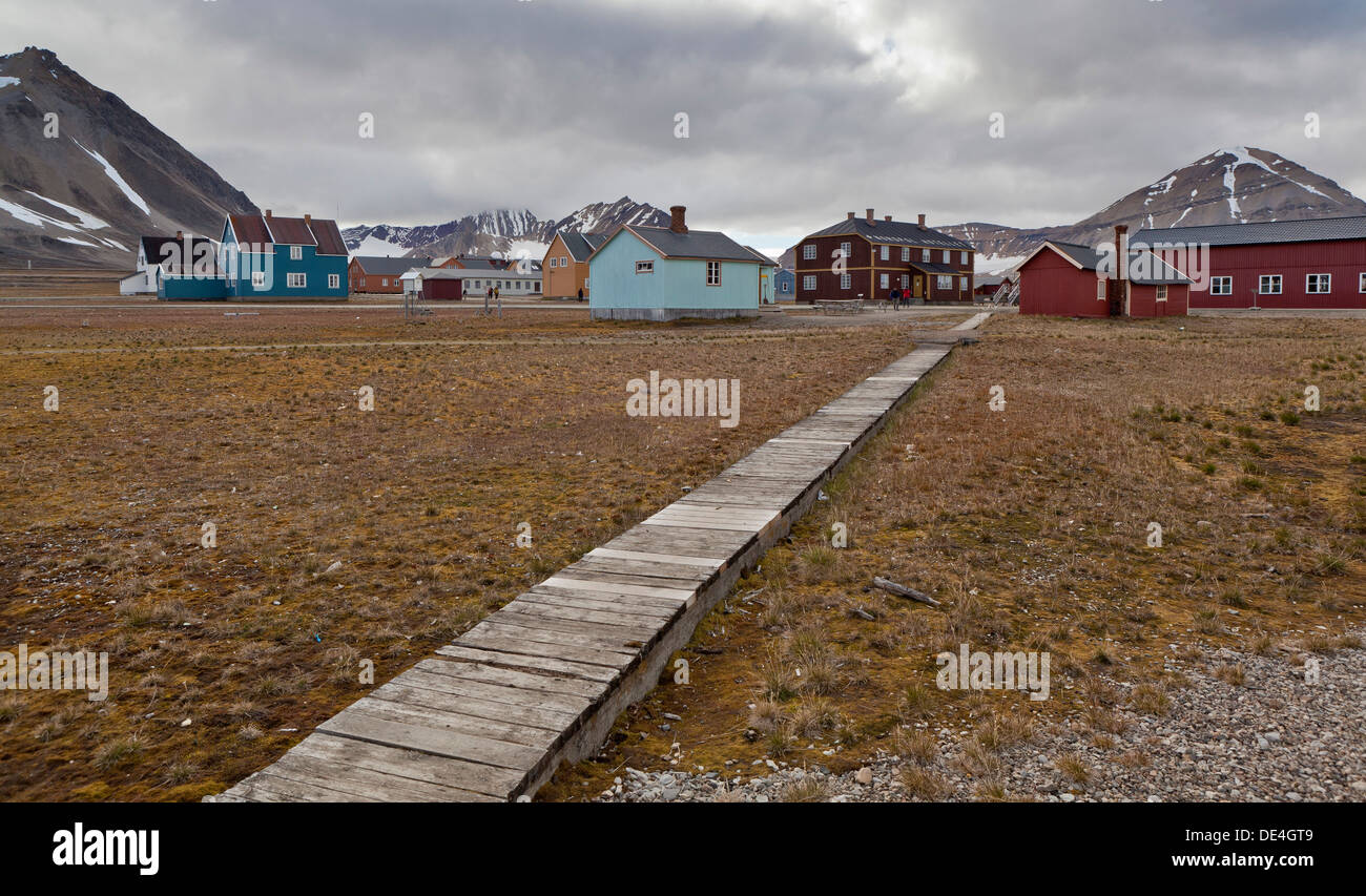 Station de recherche à l'île de Spitsbergen, Ny-Alesund, Svalbard, Norvège Banque D'Images