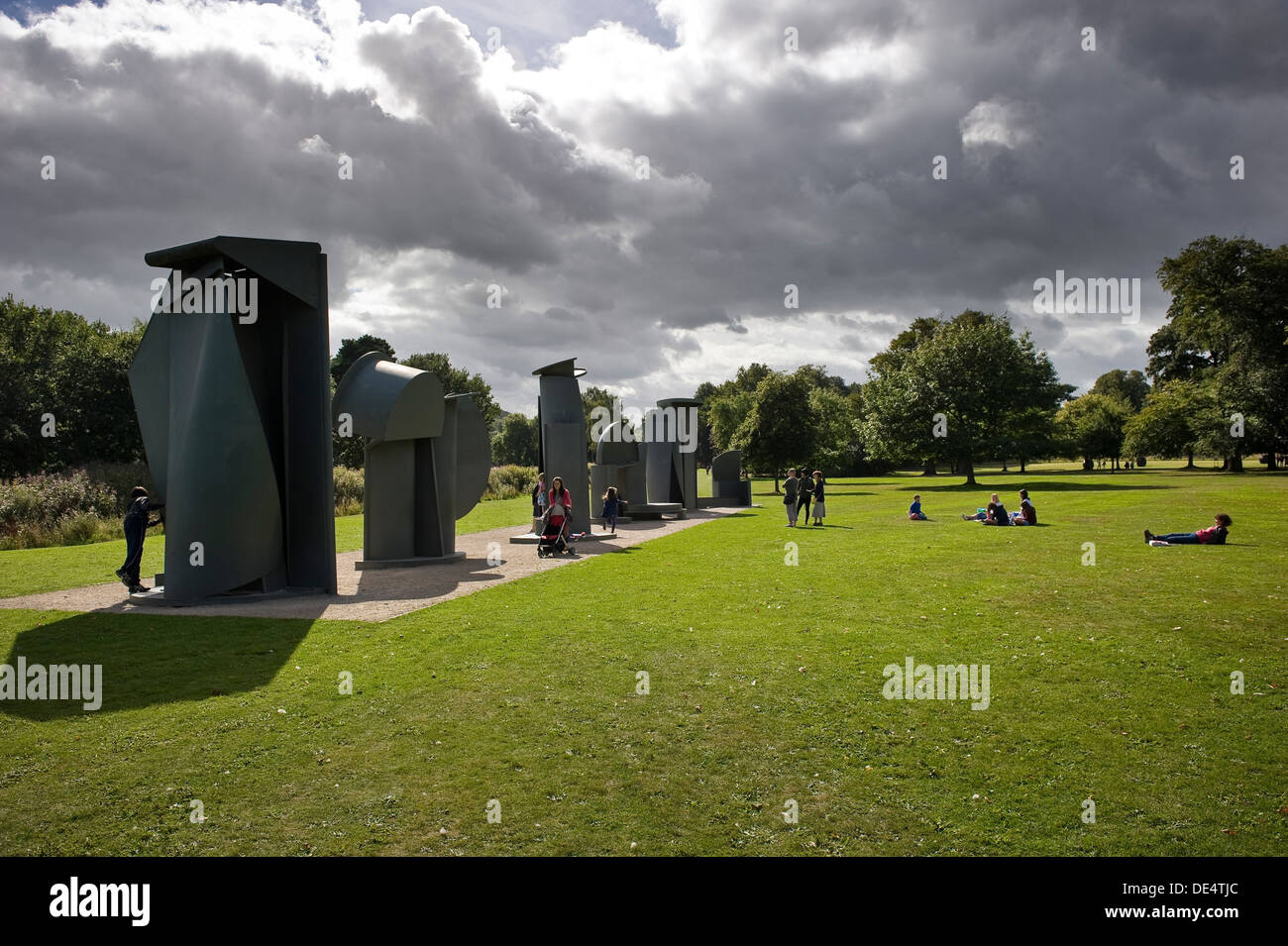 Travailler par Sir Anthony Caro au Yorkshire Sculpture Park Banque D'Images