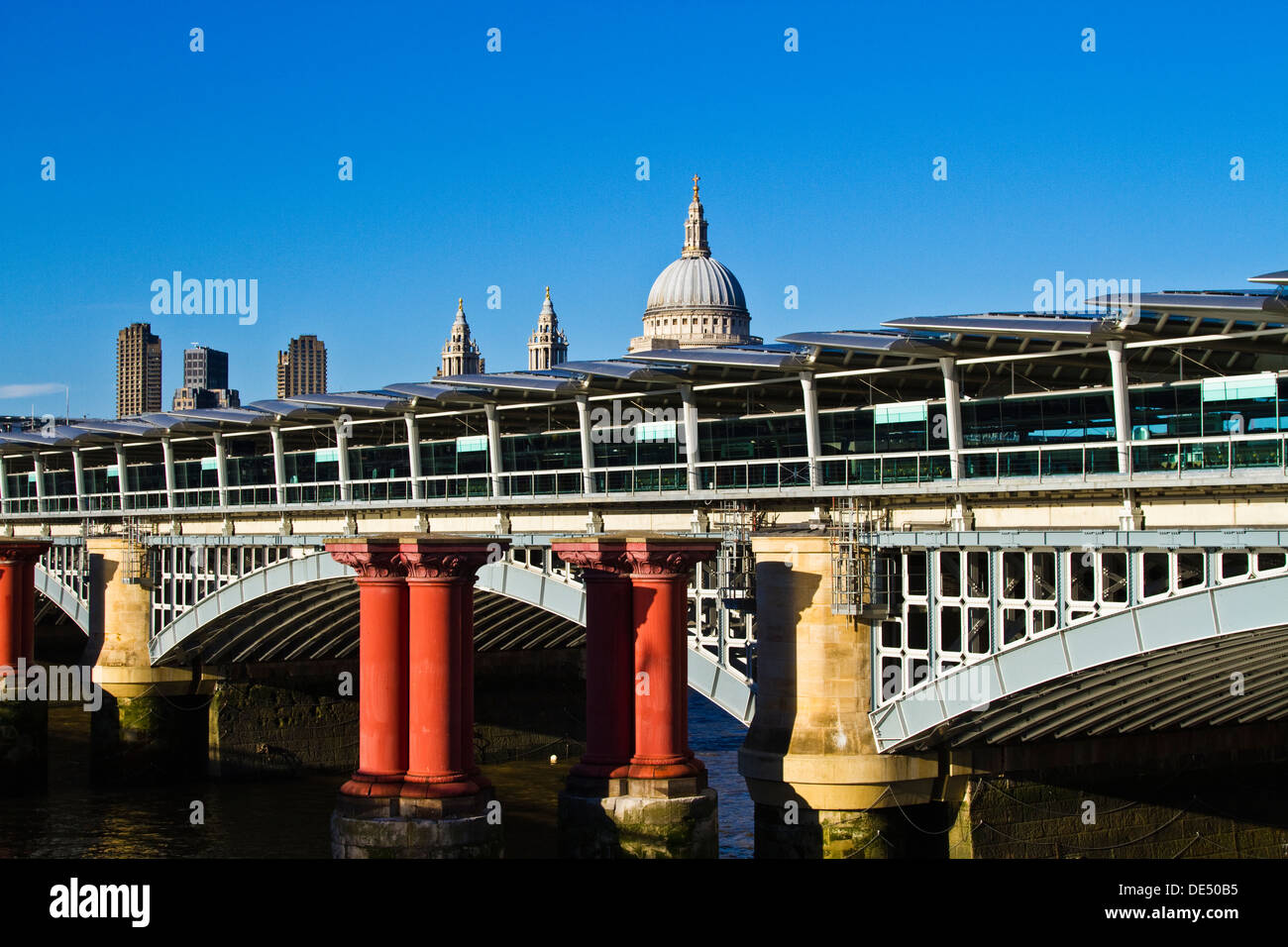 La gare London Blackfriars Banque D'Images