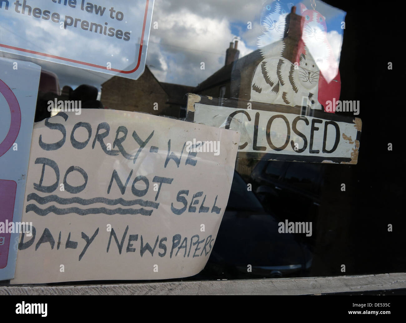 Recul des ventes de la presse quotidienne Banque D'Images