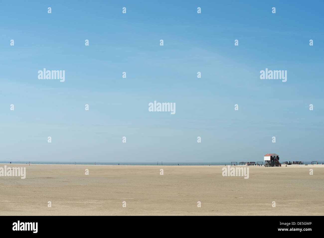 Des maisons sur pilotis sur la plage de Boehl Banque D'Images