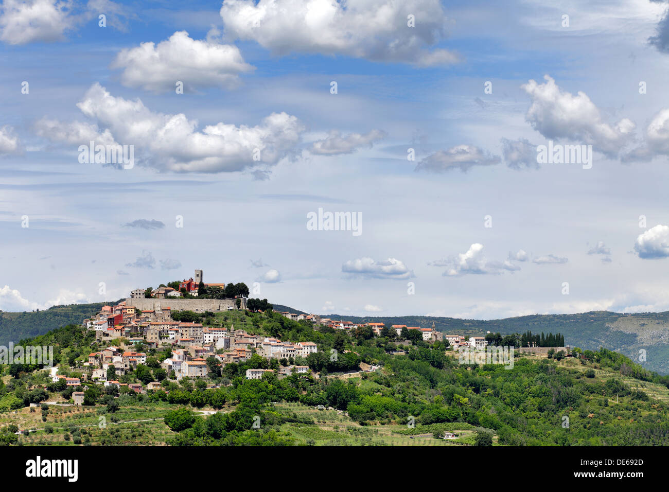 Motovun, Croatie, vue de Motovun Banque D'Images