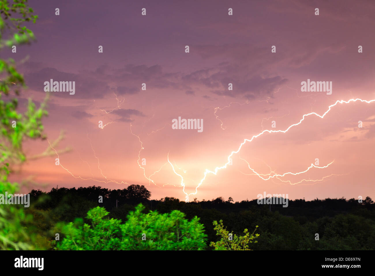 Rezanci, Croatie, un orage avec éclairs plus Rezanci Banque D'Images