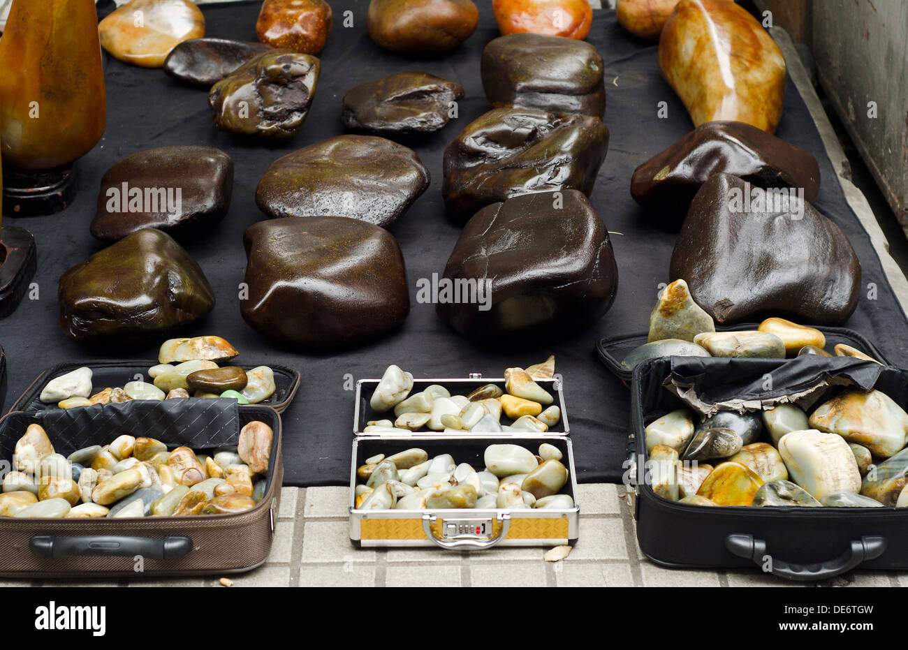 Des pierres en vente , Liwan Plaza , Guangzhou , Chine Banque D'Images