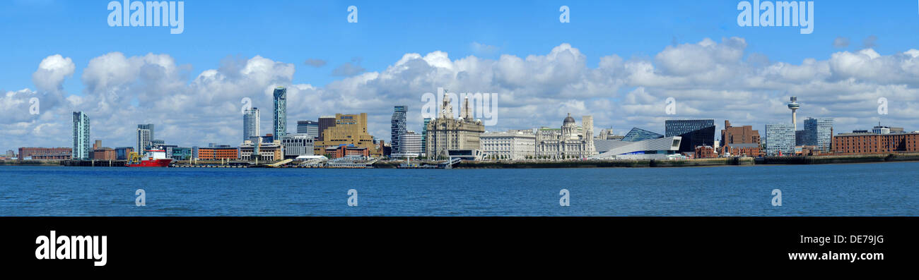 L'Angleterre, Liverpool, le bord de la Mersey Banque D'Images