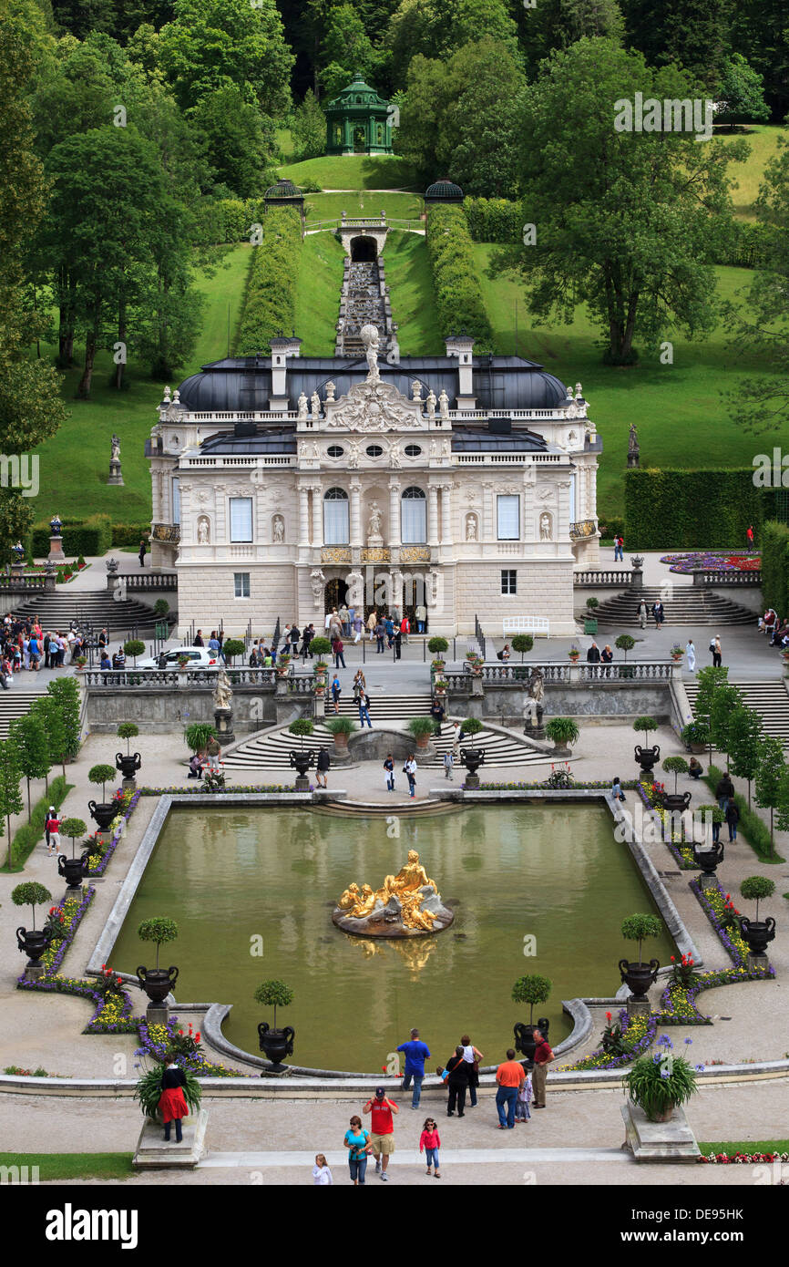 Ettal, Allemagne Juillet 12,2012 : Château de Linderhof est en Allemagne, dans le sud-ouest de Bavière près de Abbaye Ettal. Banque D'Images