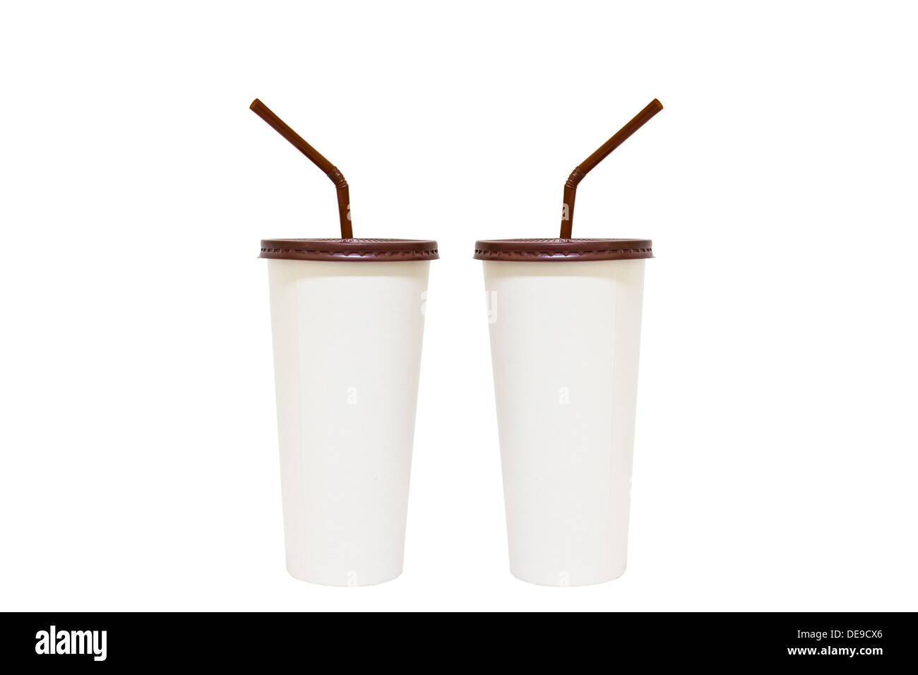 Contexte L'entreprise de boissons café café concept froid tasse en verre de glace isolés contenant en plastique objet recycler liquide blanc soda Banque D'Images
