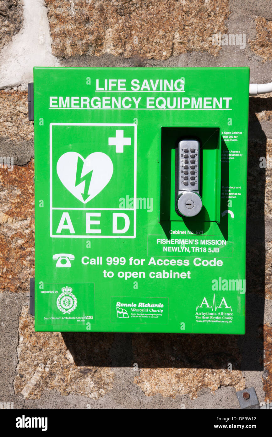 Sauver la vie de l'équipement d'urgence dans une ville du Royaume-Uni. Banque D'Images