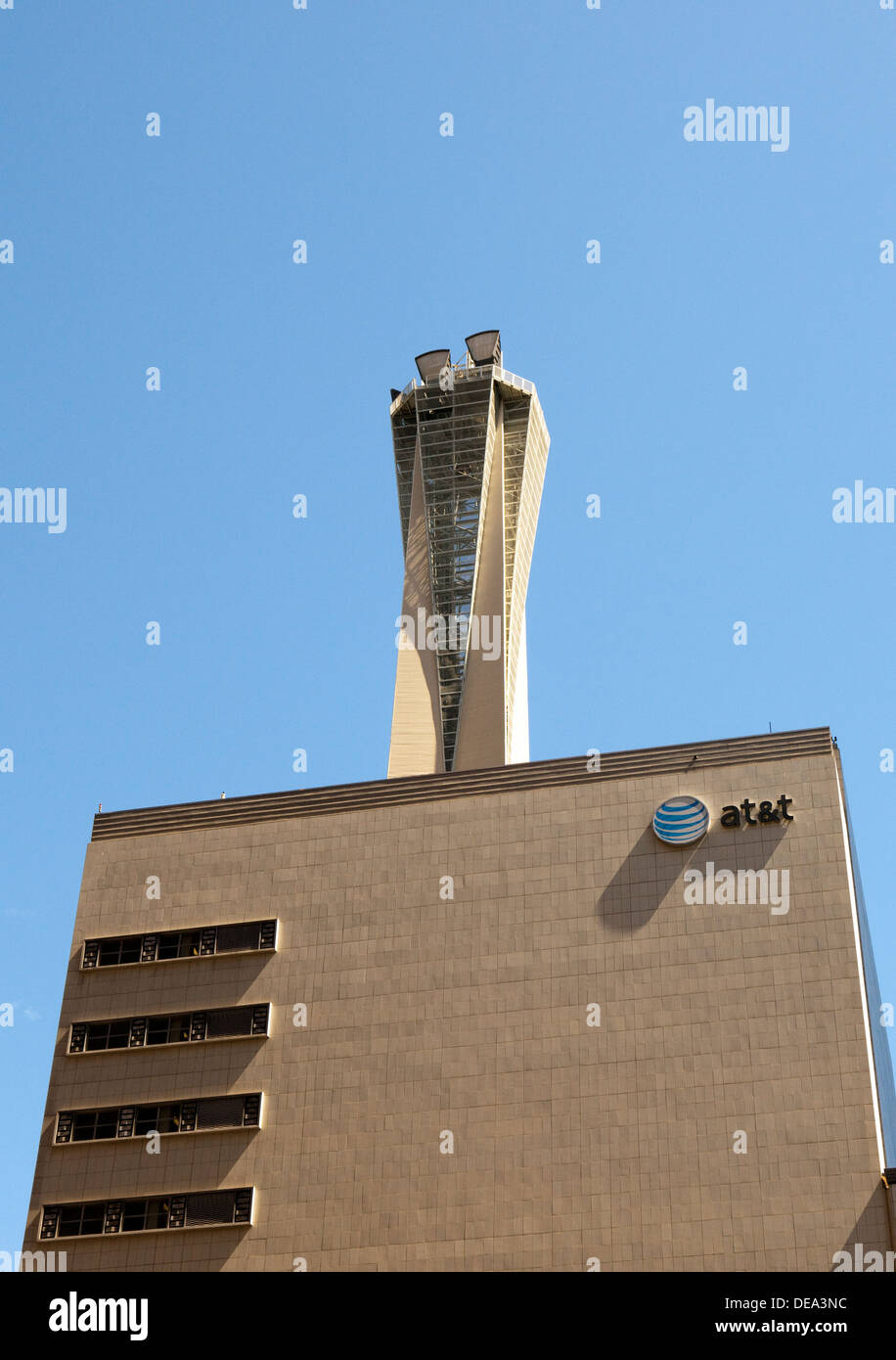 Une vue sur la station de commutation à l'AT&T Tower dans le centre-ville de Los Angeles, Californie Banque D'Images