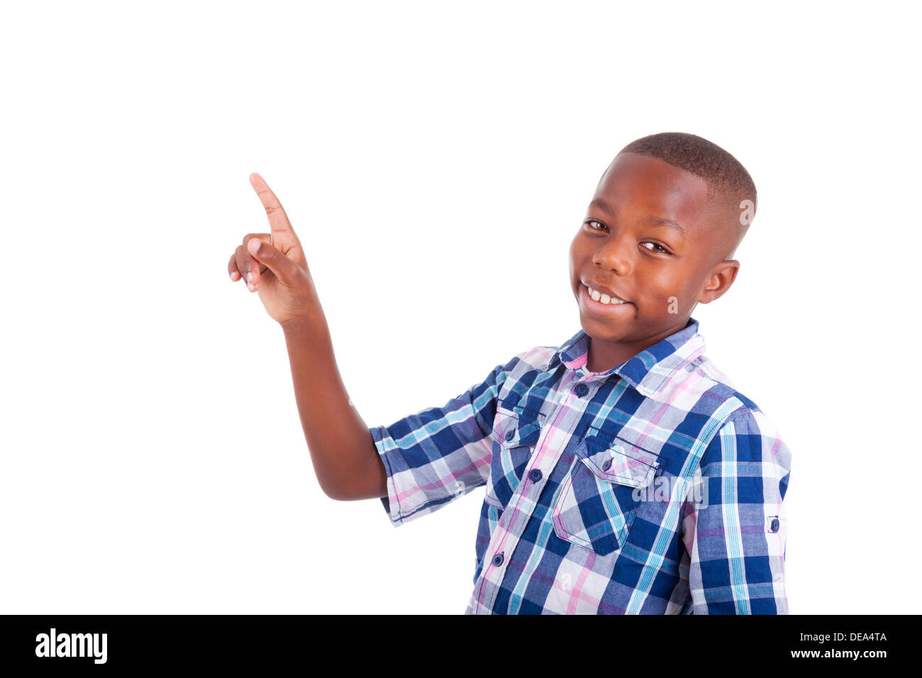African American school boy looking up, isolé sur fond blanc - les noirs Banque D'Images