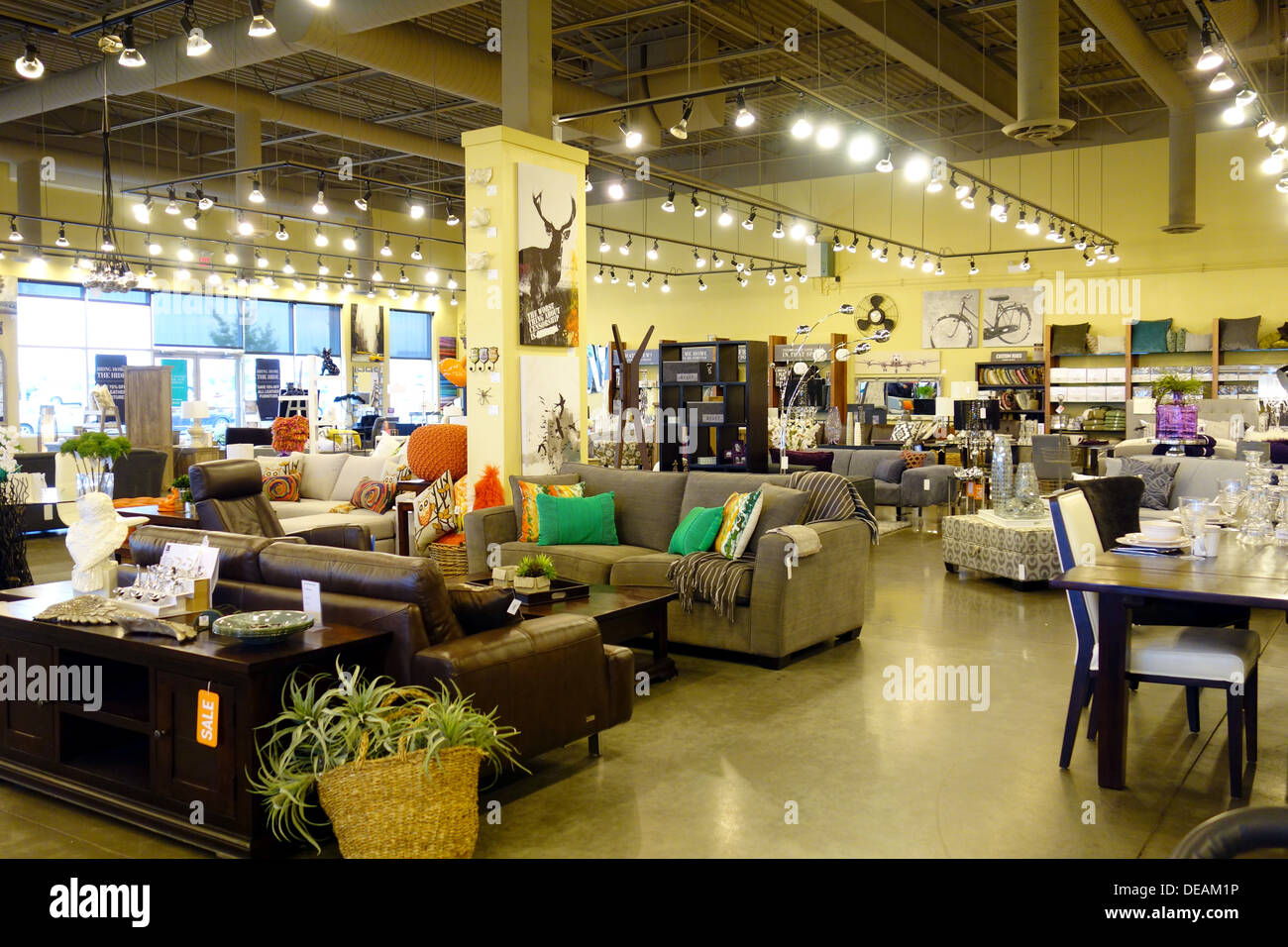 L'intérieur du magasin de meubles à Toronto, Canada Banque D'Images