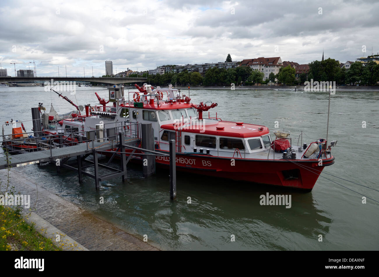 Bateau de lutte contre l'incendie, R.Rhin, Bâle, Suisse, Europe Banque D'Images