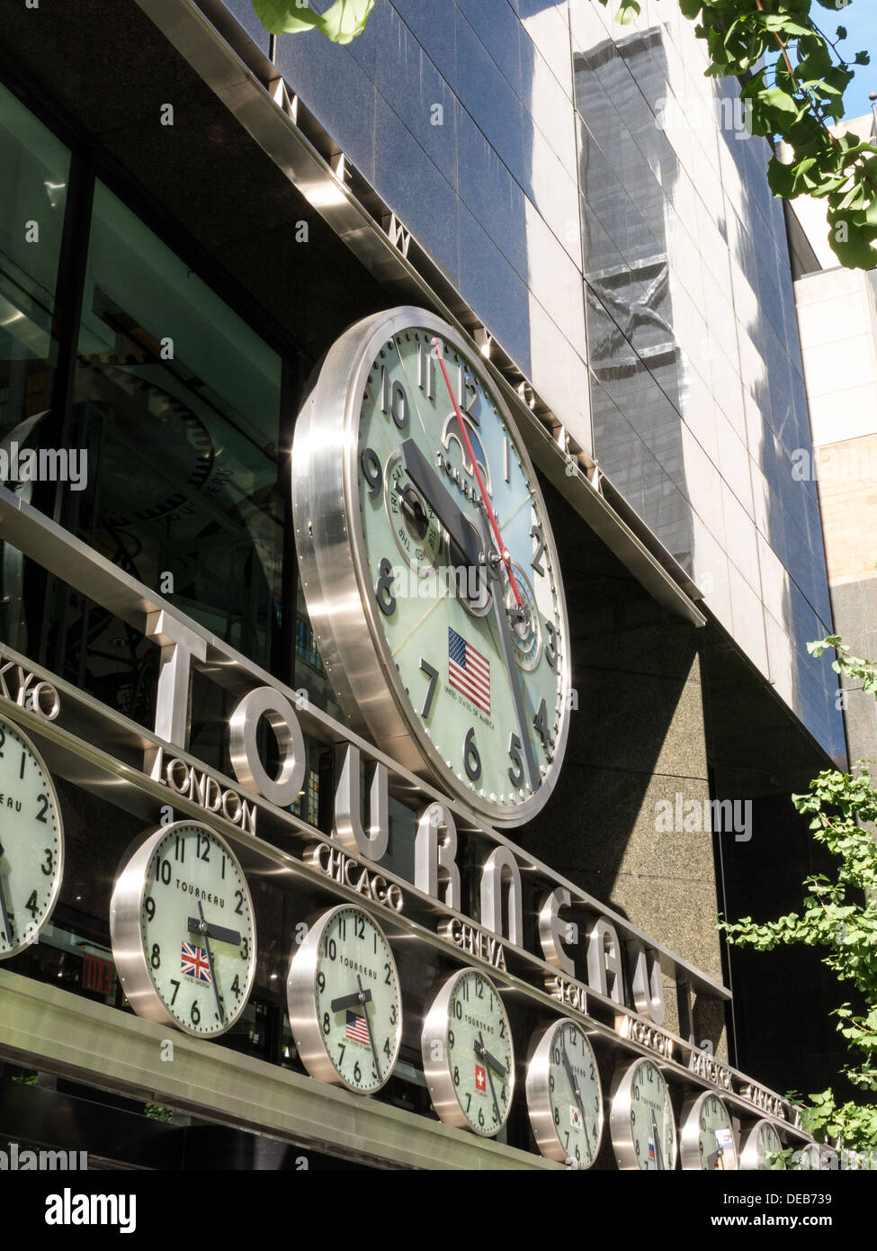 Tourneau Luxury Watch retailer au 12 East 57th Street à NYC 2013 Banque D'Images