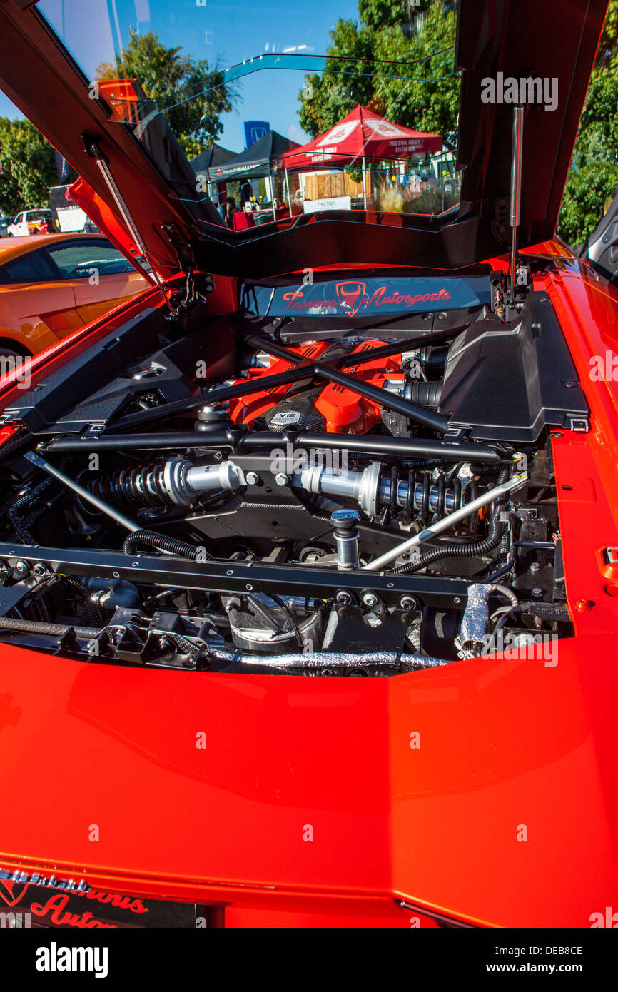 Moteur aventador Banque de photographies et d’images à haute résolution