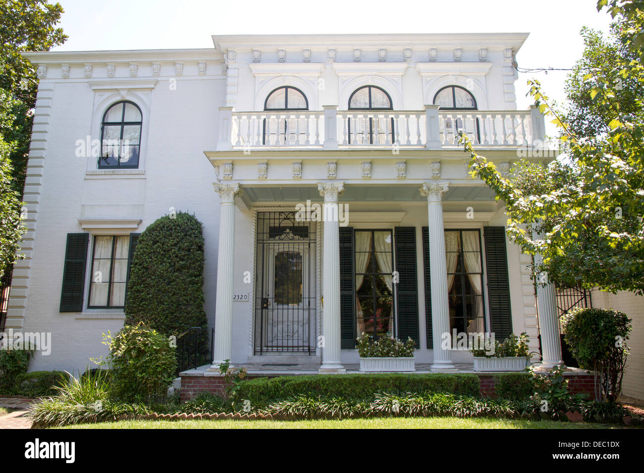 Maison de style colonial à New Orleans, LA, USA Banque D'Images