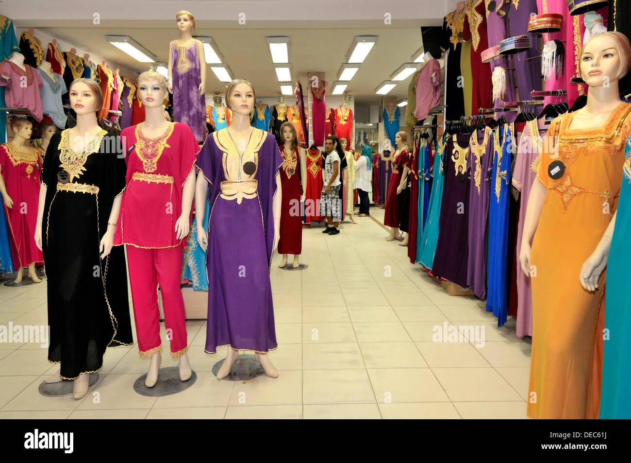 Magasin de vêtements pour femmes, Tunis, Tunisie Photo Stock - Alamy