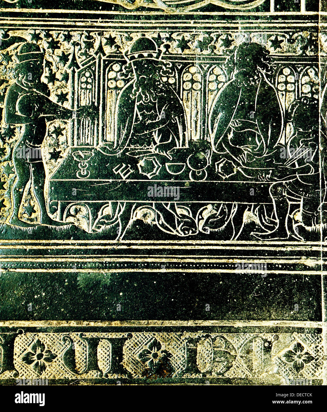 Le paon fête pour le roi Édouard 3e, en 1349, d'un détail de l'airain, pour Robert Braunche, St. Margaret's Church, Kings Lynn Banque D'Images