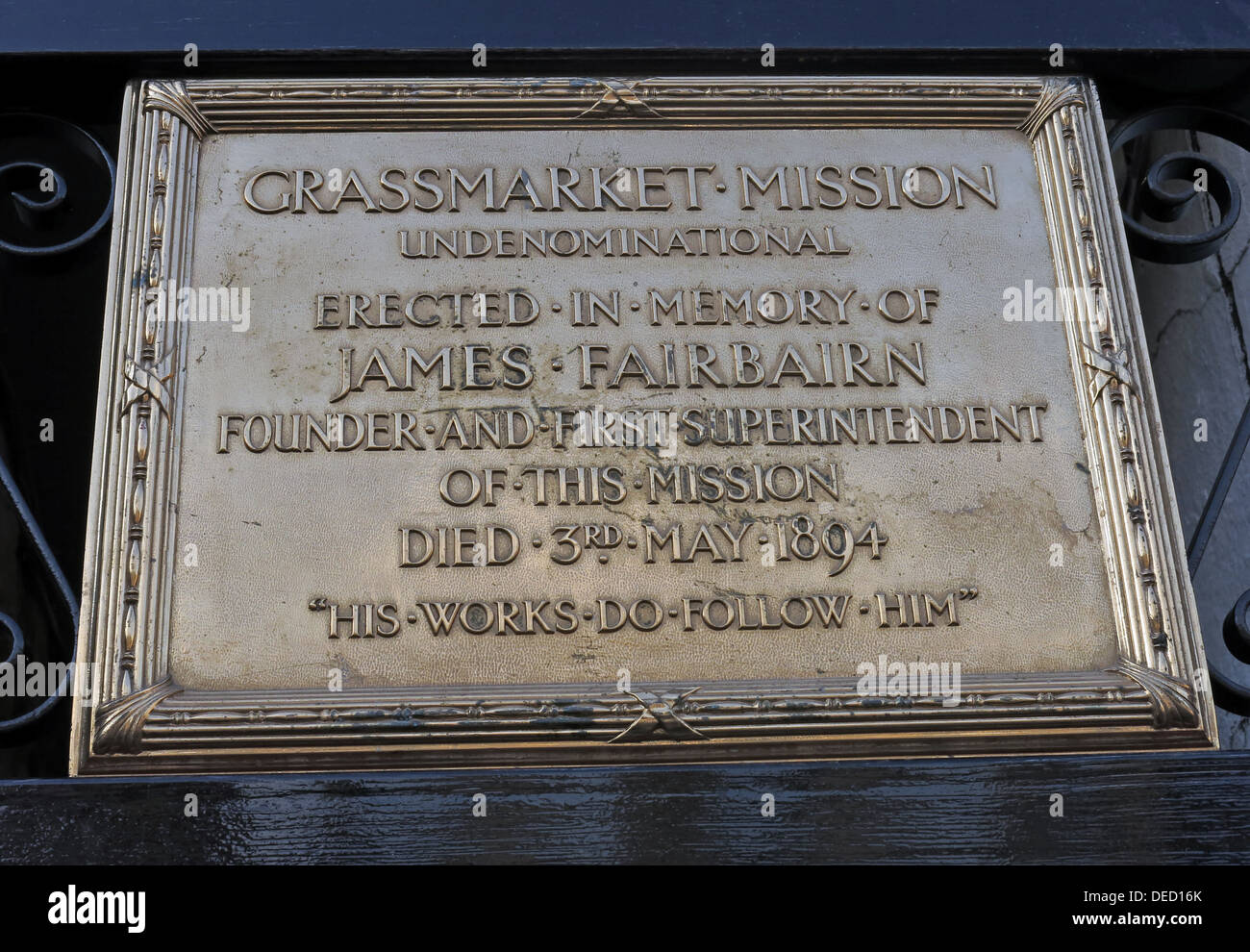 Plaque, Grassmarket Mission, érigée à la mémoire de James Fairbairn, Édimbourg, Écosse, Royaume-Uni Banque D'Images