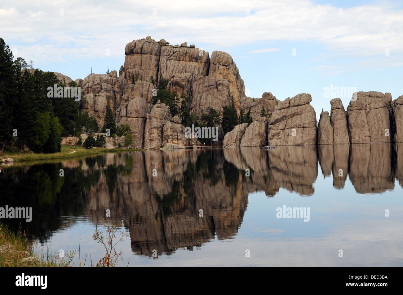 Sylvan Lake. Custer State Park. Une partie du barrage construit par Theodor Reder en 1881. Banque D'Images