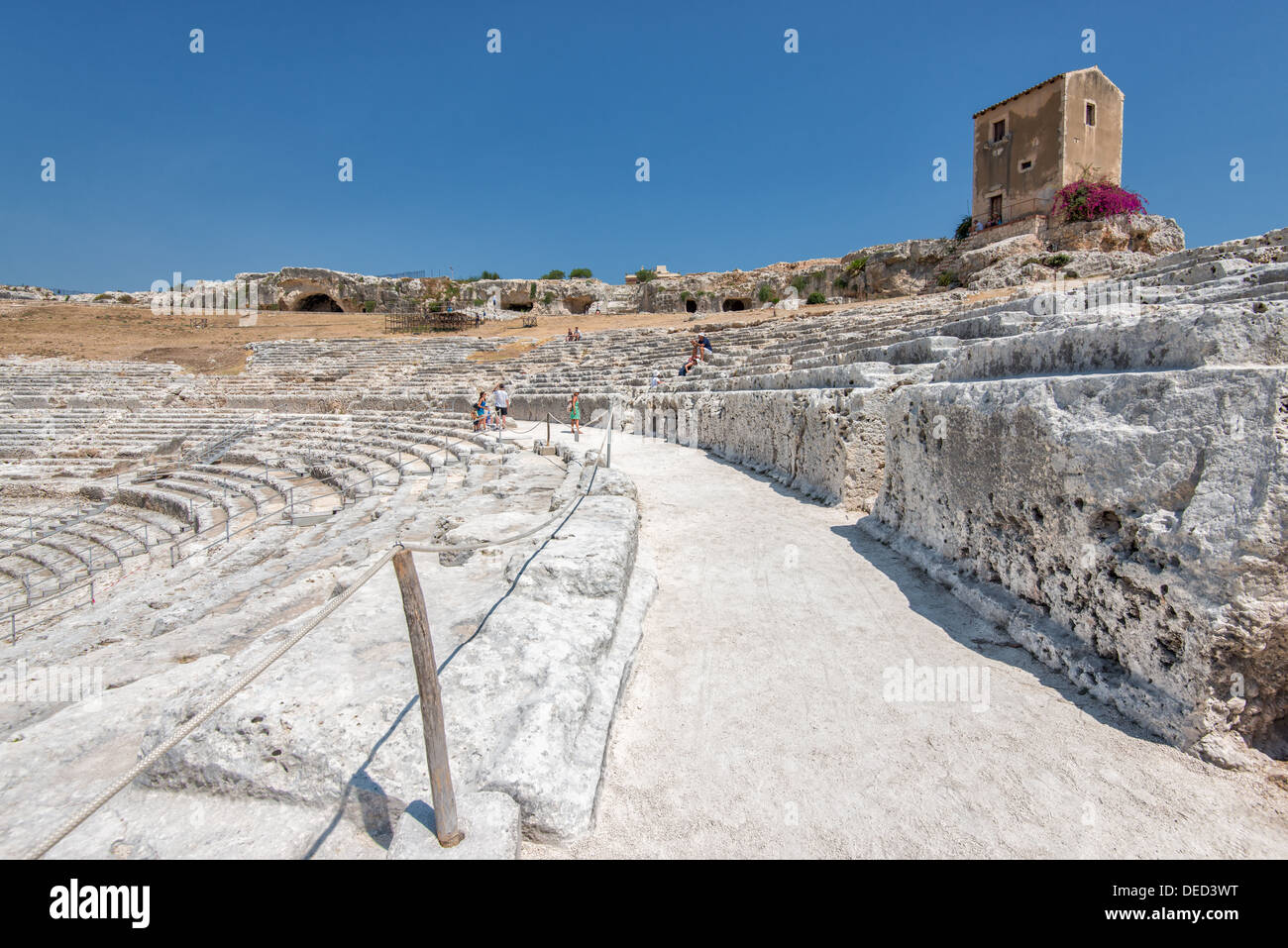 Le théâtre grec de Syracuse, en Sicile. Ce théâtre remonte au 5ème siècle AVANT JÉSUS CHRIST. Banque D'Images