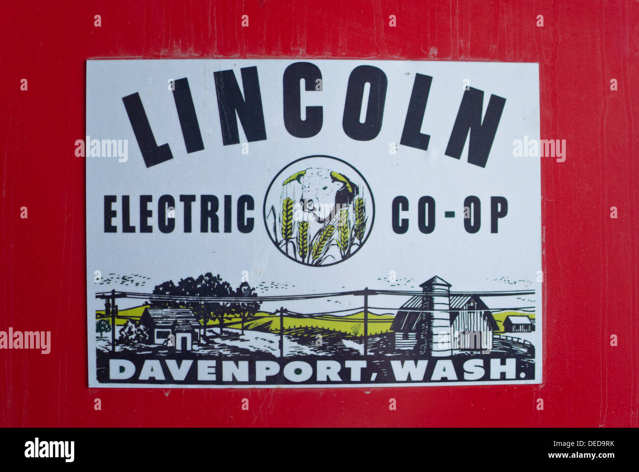Signe pour le comté de Lincoln Electric Co-Op, Lincoln County Museum, Davenport, l'État de Washington, USA. Banque D'Images