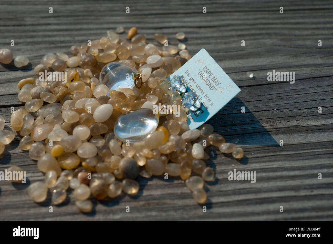 USA New Jersey NJ N.J. Cape May diamonds - pierres polies trouvés sur les plages et transformé en bijoux Banque D'Images