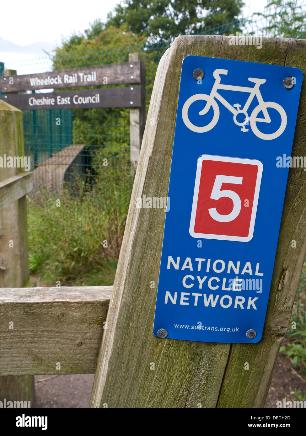 Wheelock Rail Trail est partie de National Cycle Network, Cheshire UK Banque D'Images