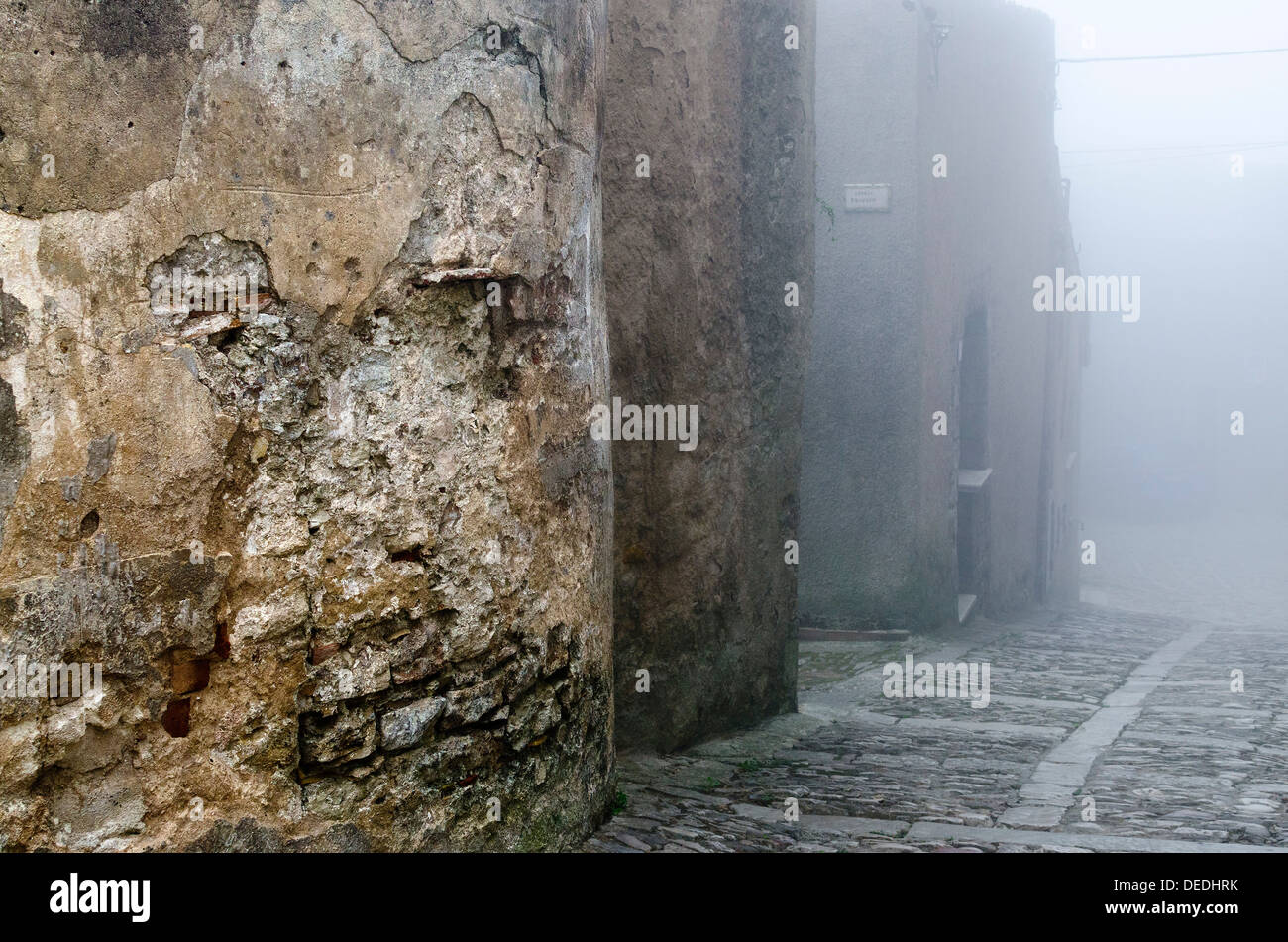 La ville d'Erice, Sicile, en un jour brumeux Banque D'Images