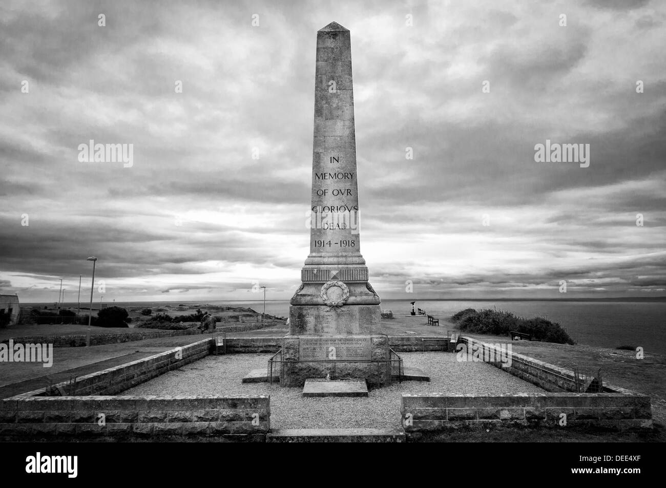 Monument aux morts situé sur l'Île de Portland, Dorset, Angleterre Banque D'Images