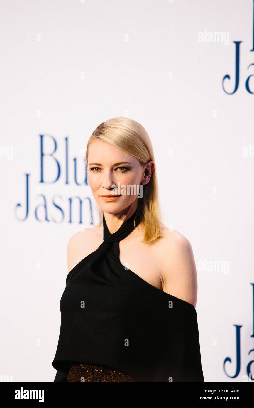 Cate Blanchett "Blue Jasmine" - UK Film Premiere - Arrivées Tapis rouge Banque D'Images