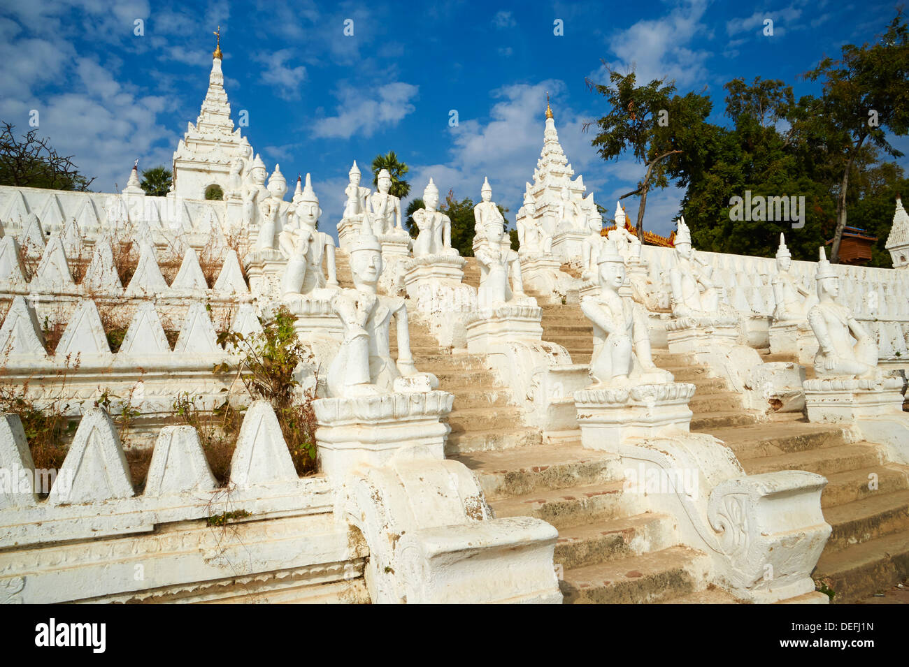 Temple, Settawya Paya Mingun, Sagaing, Myanmar (Birmanie), l'Asie Banque D'Images