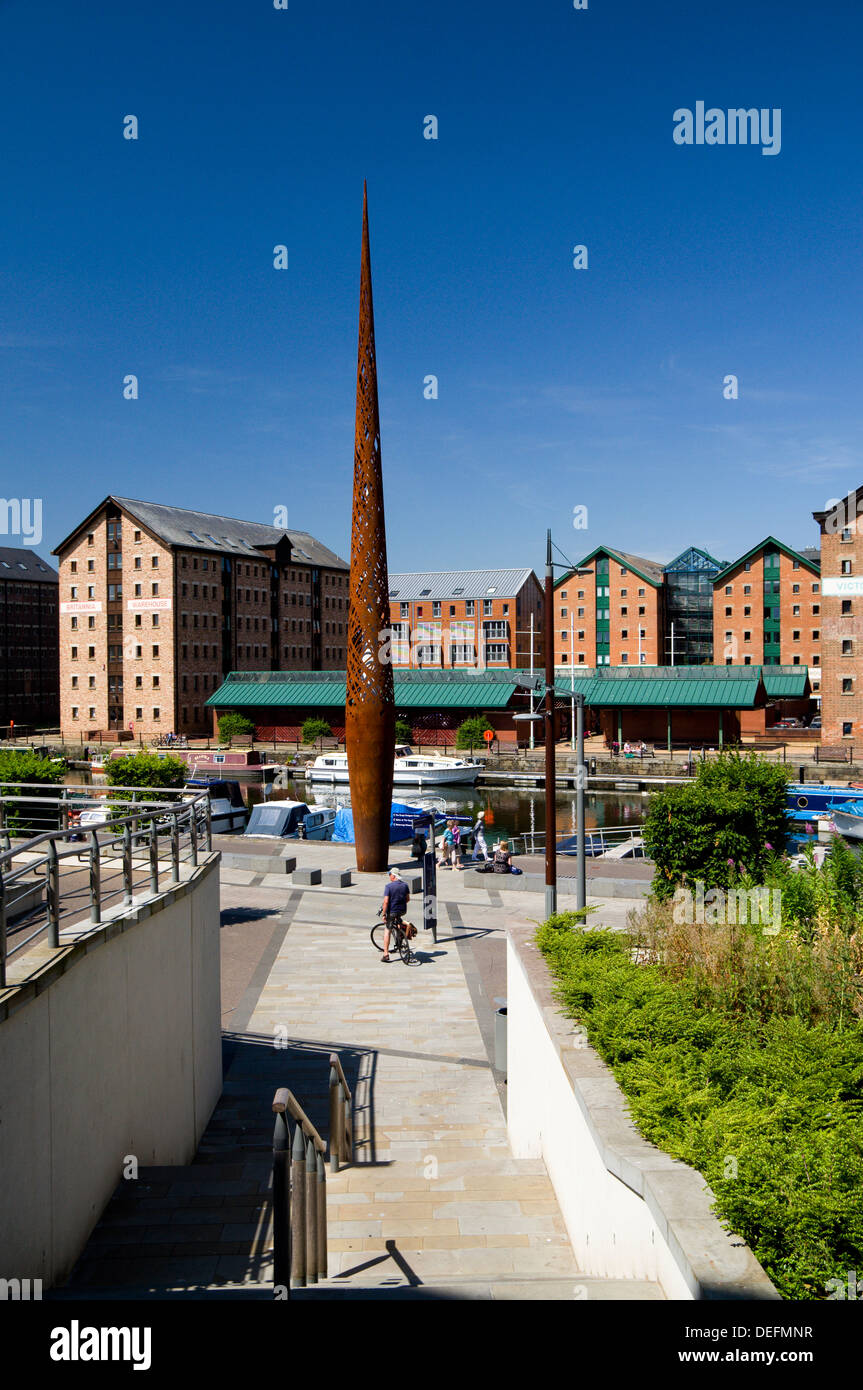 L'art public, historique de Gloucester Dock, Gloucestershire, en Angleterre. Banque D'Images L'art public, historique de Gloucester Dock, Gloucestershire, en Angleterre. Banque D'Images