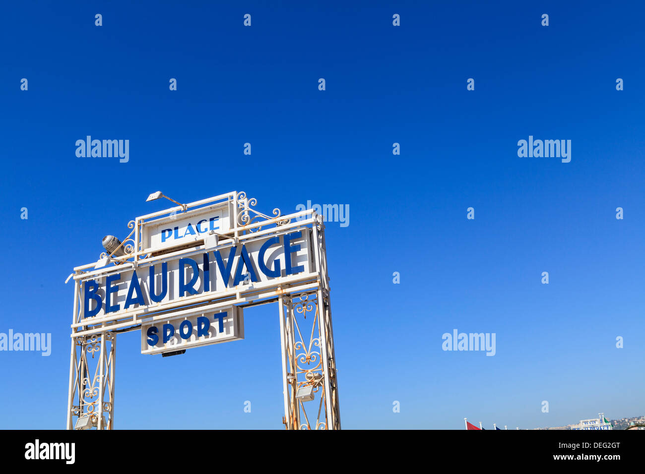 Beau Rivage beach sign, Nice, Alpes Maritimes, Provence, Côte d'Azur, d'Azur, France, Europe Banque D'Images