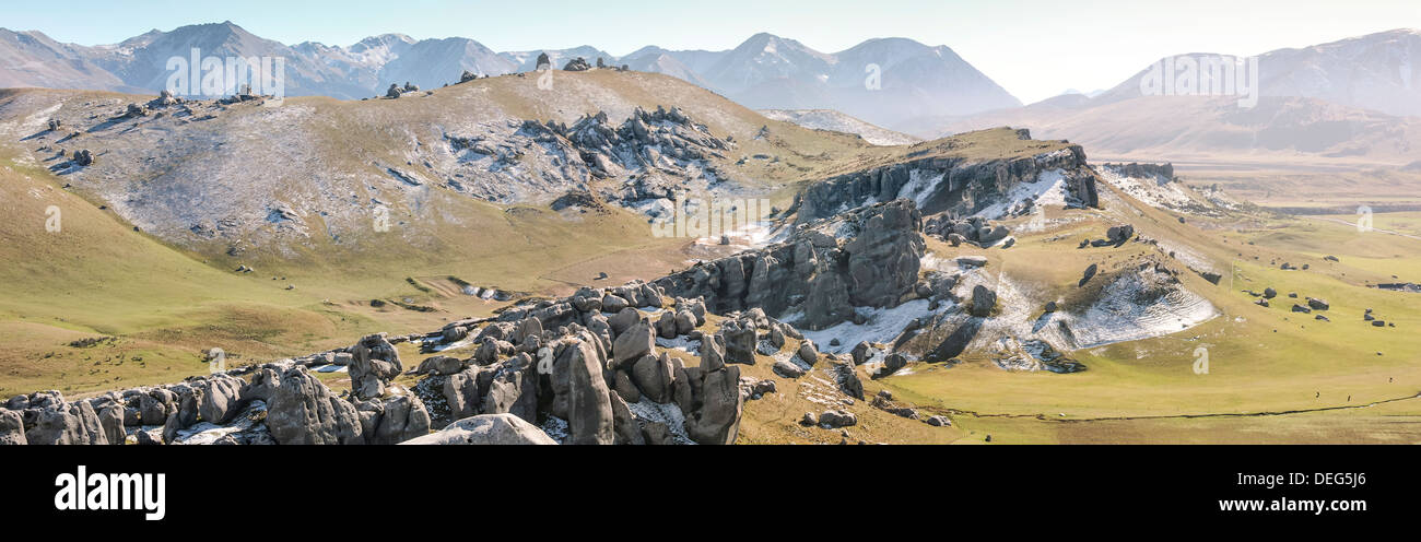 Nouvelle-zélande paysage épique voir la colline du château et les montagnes des Alpes du sud de l'île du sud Nz. Banque D'Images