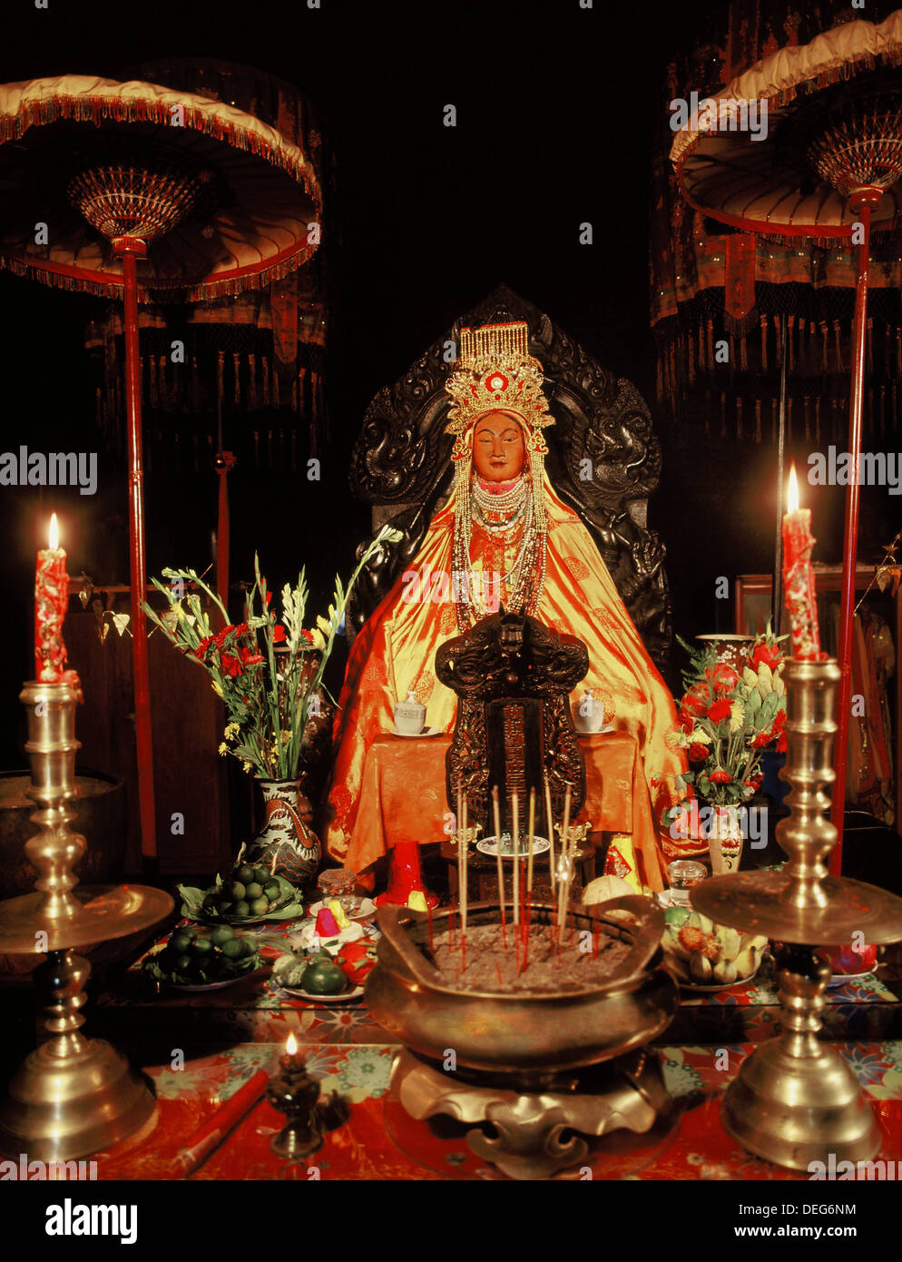 Divinité Cham, la fin de période, toujours à l'honneur dans le sanctuaire de Po Nagar, à Nha Trang, Vietnam, Indochine, Asie du Sud-Est, l'Asie Banque D'Images