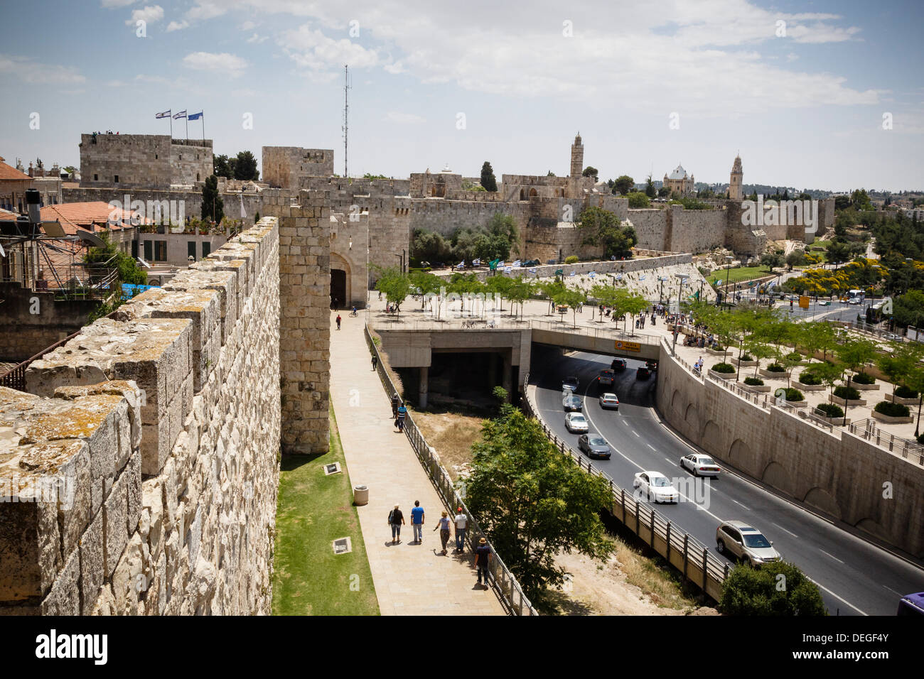 Les murs de la Vieille Ville, site du patrimoine mondial de l'UNESCO, Jérusalem, Israël, Moyen Orient Banque D'Images